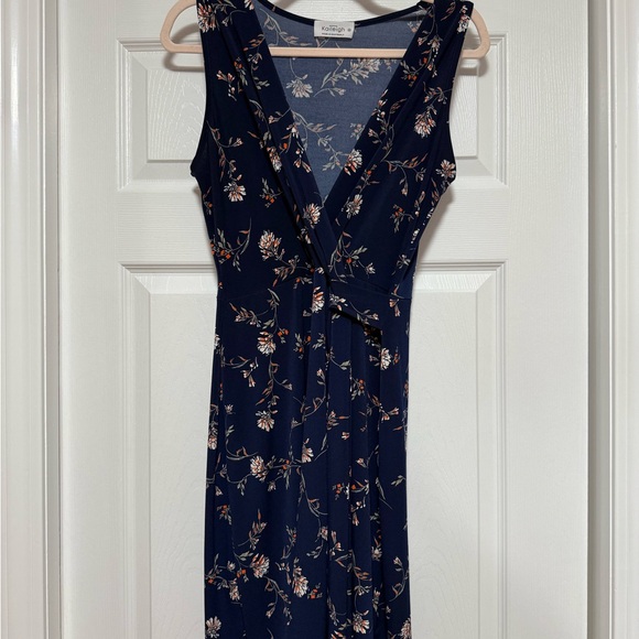 Kaileigh Dresses & Skirts - Kaileigh Blue Dress V-Neck Sleeveless